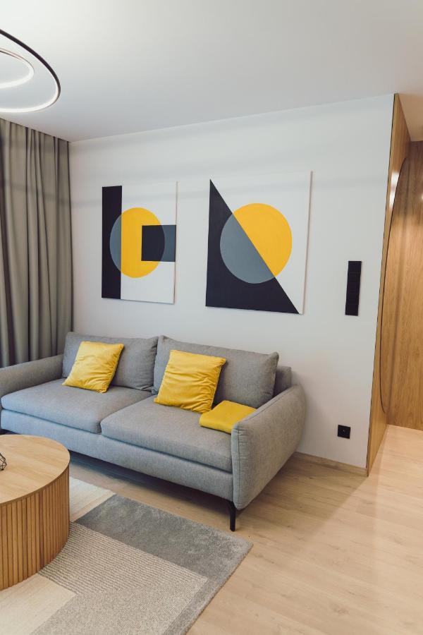 Nice River - Mazuria Apartamenty オストルダ エクステリア 写真