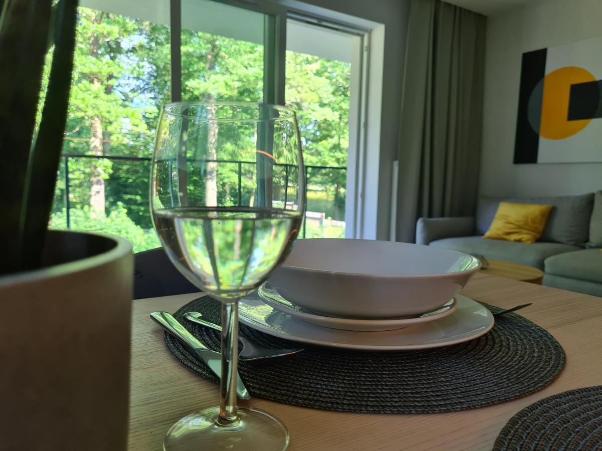 Nice River - Mazuria Apartamenty オストルダ エクステリア 写真