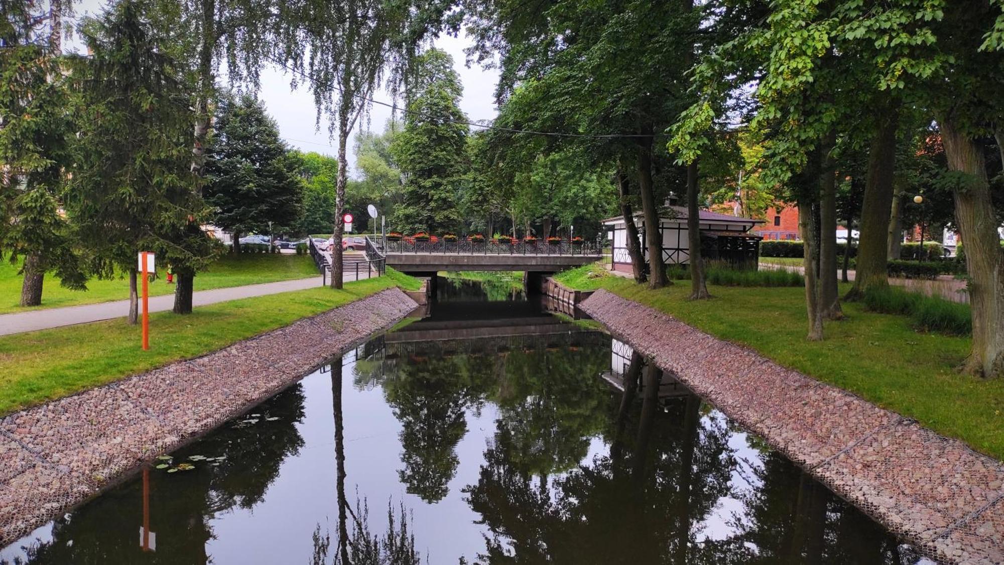 Nice River - Mazuria Apartamenty オストルダ エクステリア 写真